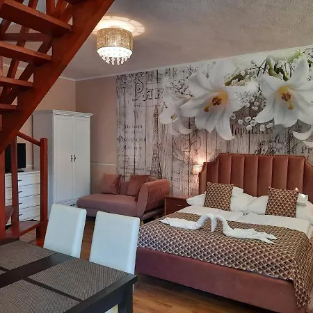 Kek Laguna Wellness 4* Egerszalok