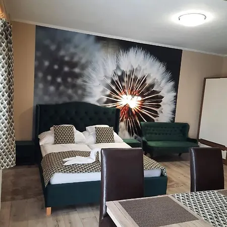 Kek Laguna Wellness Guest house 4*