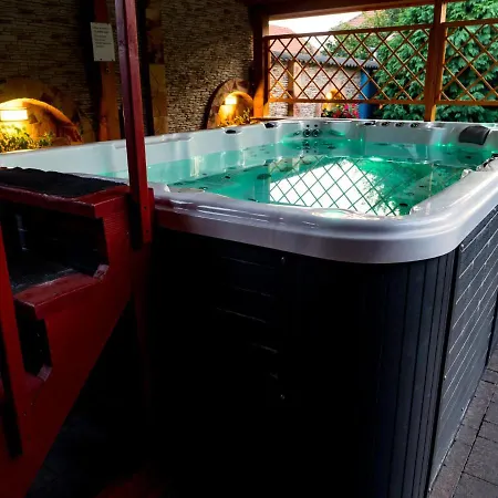 Kek Laguna Wellness 4*