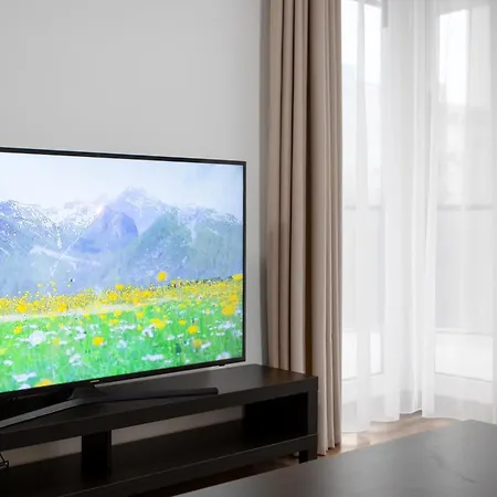 Waterfront Azure Loft With Free Parking Lejlighed Budapest