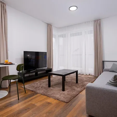 Waterfront Azure Loft With Free Parking Apartman
