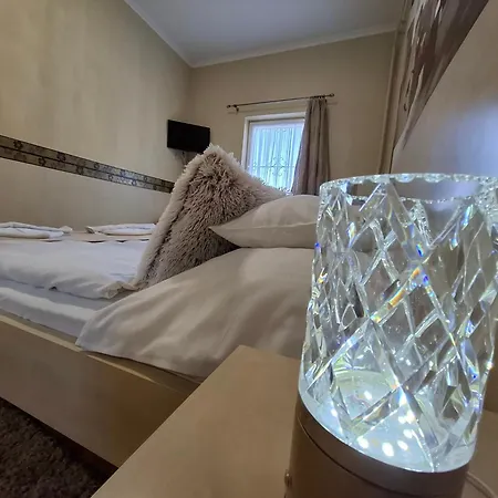 Kek Laguna Wellness Guest house 4*